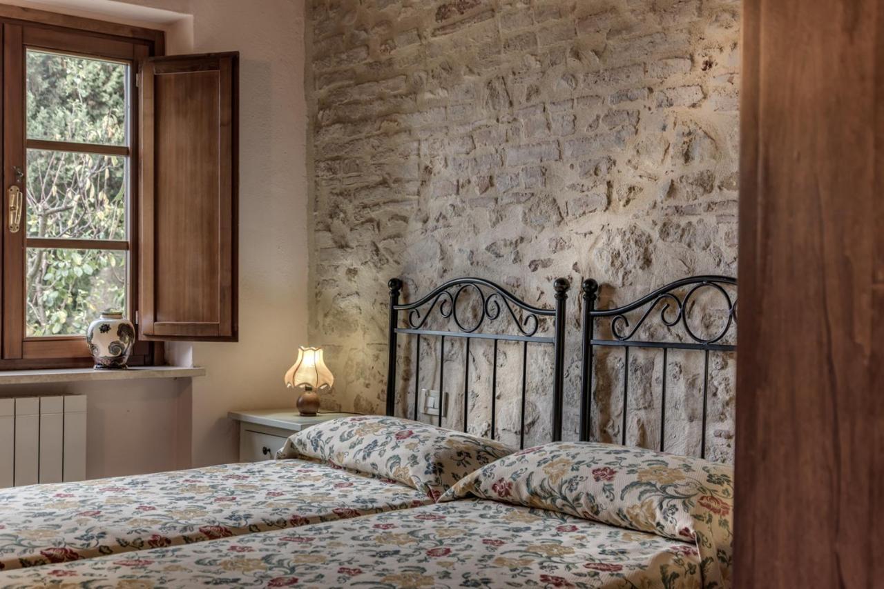 Borgo Al Cerro Aparthotel Casole dʼElsa Exteriör bild