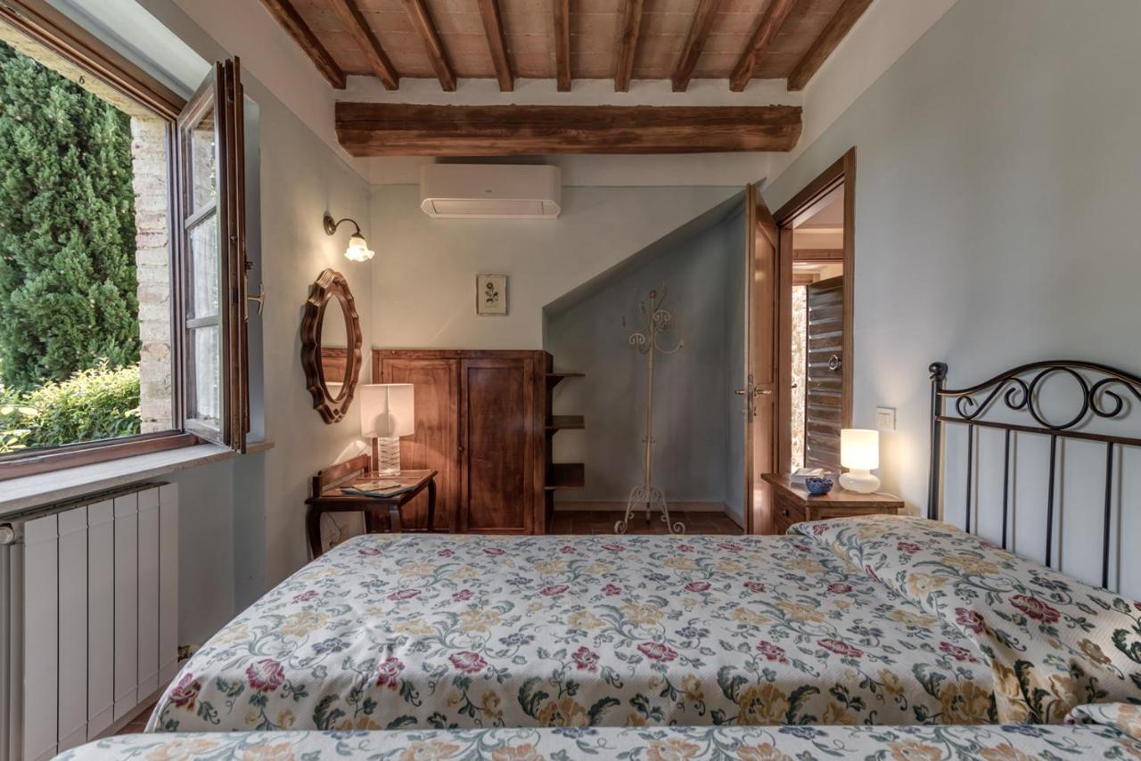 Borgo Al Cerro Aparthotel Casole dʼElsa Exteriör bild